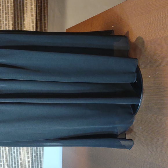 Senseous Spaghetti Strap Cocktail Evening Dress by SPEECHLESS. SIZE 6/8 - Picture 4 of 9